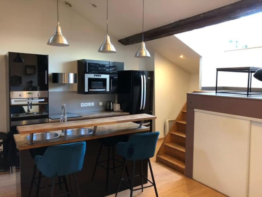 Apartamento Pepite Rare 8 Personnes Au Coeur Battant Du Vieux Lyon Exterior foto